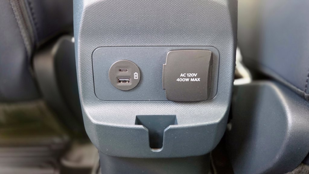 Used 2024 Ford Maverick Lariat FWD image 25