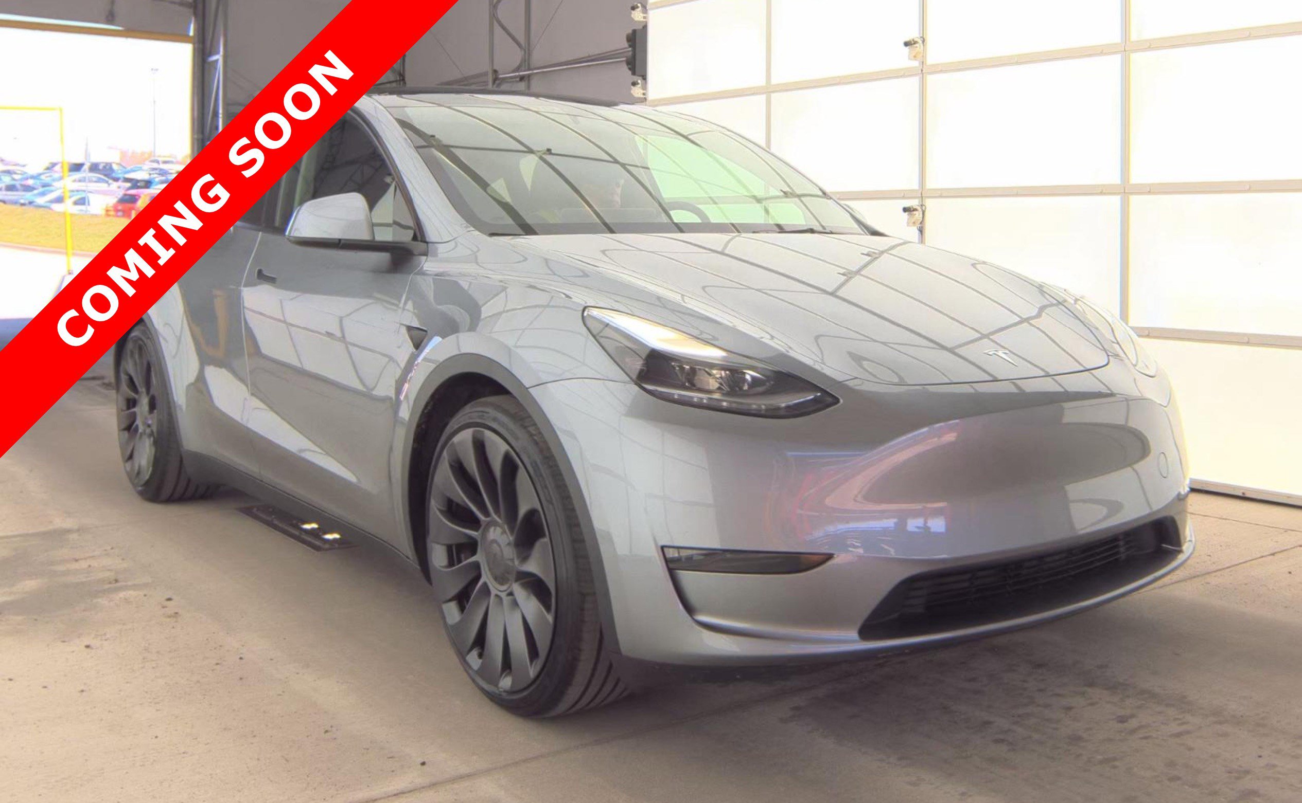 Used 2025 Tesla Model Y Performance AWD/4WD image 3