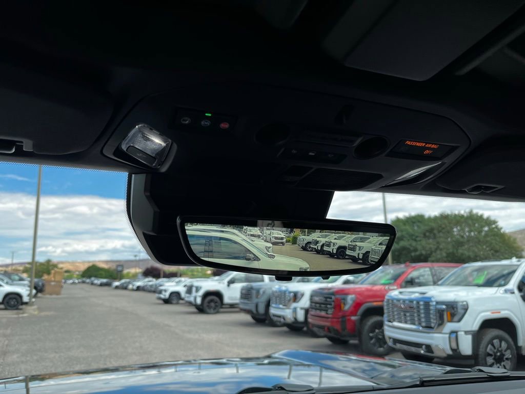 New 2025 GMC Hummer EV 2X w/ LPO, Dark Essentials Package AWD/4WD image 14