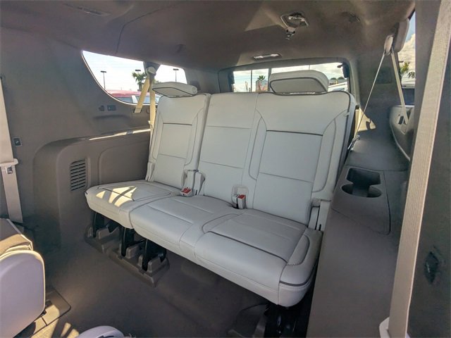 New 2026 GMC Yukon XL Denali w/ Sun & Power Step Package image 15