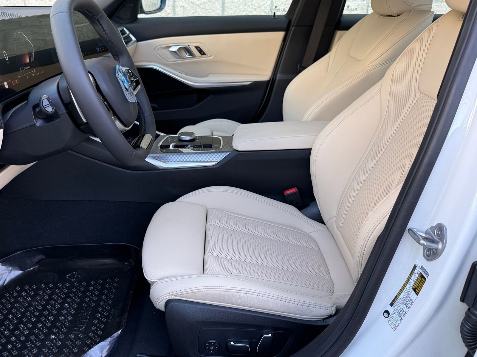 New 2026 BMW 330i Sedan w/ Driving Assistance Package image 18