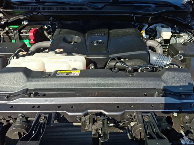 Used 2023 Toyota Tundra SR5 w/ SR5 Convenience Package AWD/4WD image 27