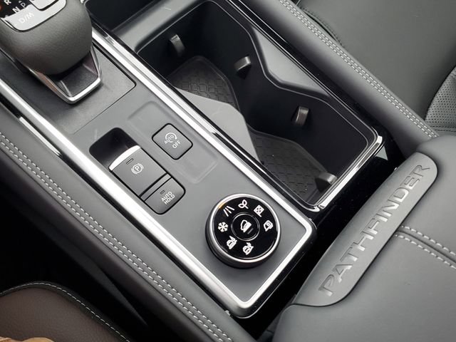 New 2026 Nissan Pathfinder Platinum AWD/4WD image 33