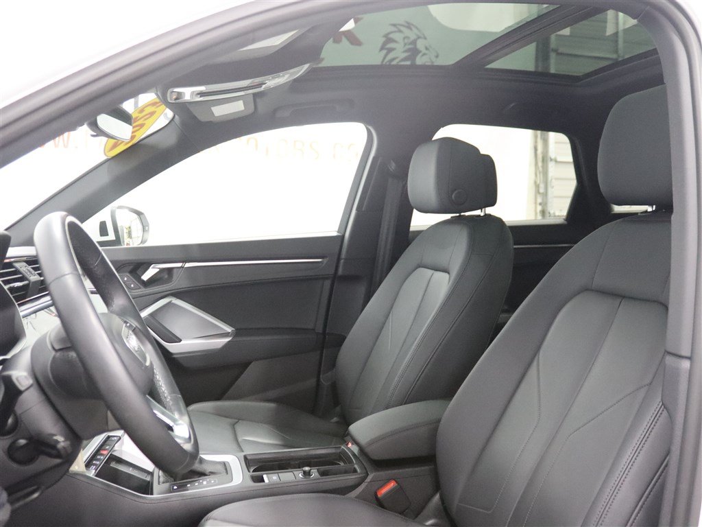 Used 2023 Audi Q3 2.0T Premium AWD/4WD image 12