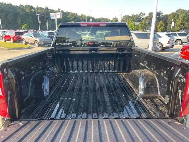 New 2026 Chevrolet Silverado 1500 Custom Trail Boss w/ Turbomax Blackout Package AWD/4WD image 9