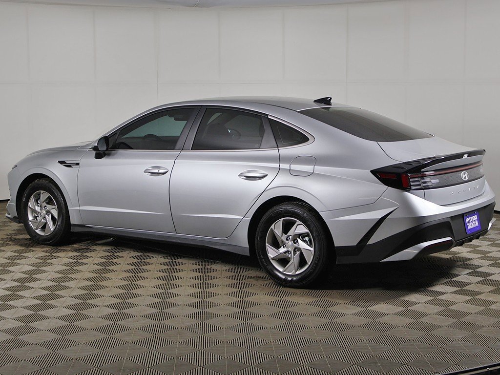 Used 2025 Hyundai Sonata SE image 7