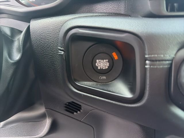 Used 2024 Jeep Gladiator Mojave w/ Convenience Group image 24