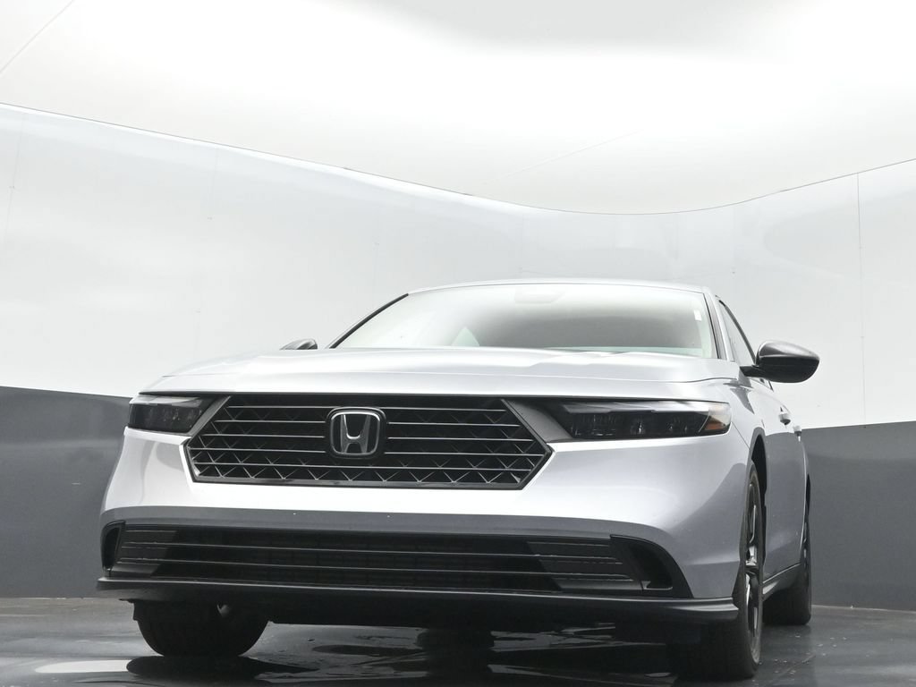 New 2025 Honda Accord SE image 11