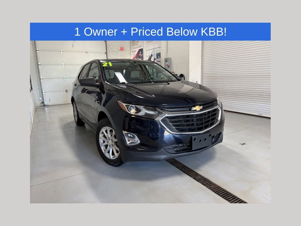 Used 2021 Chevrolet Equinox LS w/ LS Convenience Package AWD/4WD image 1