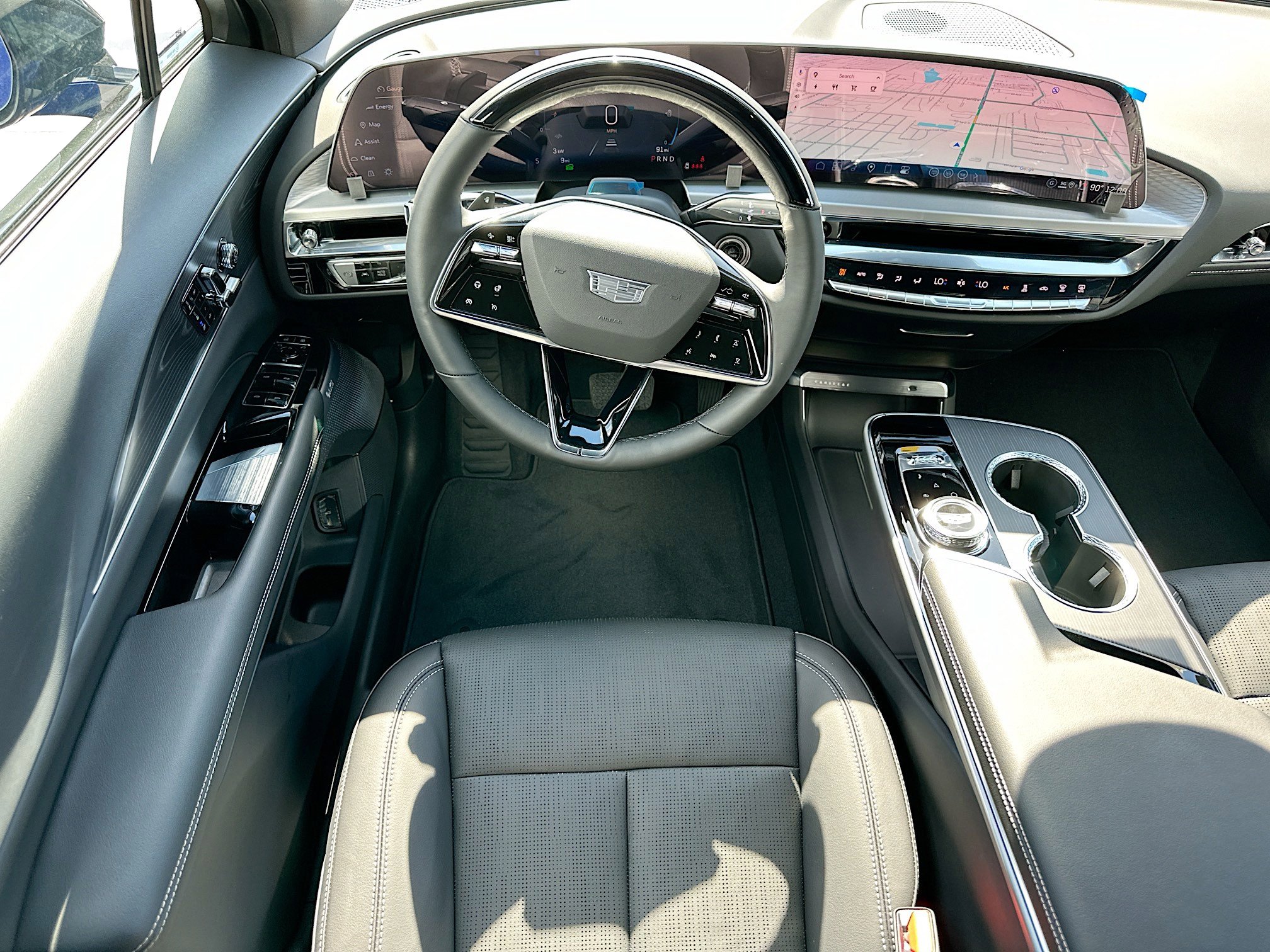 New 2025 Cadillac Lyriq Sport image 16