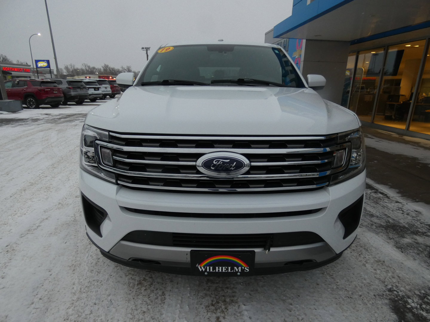 Used 2019 Ford Expedition XLT image 5