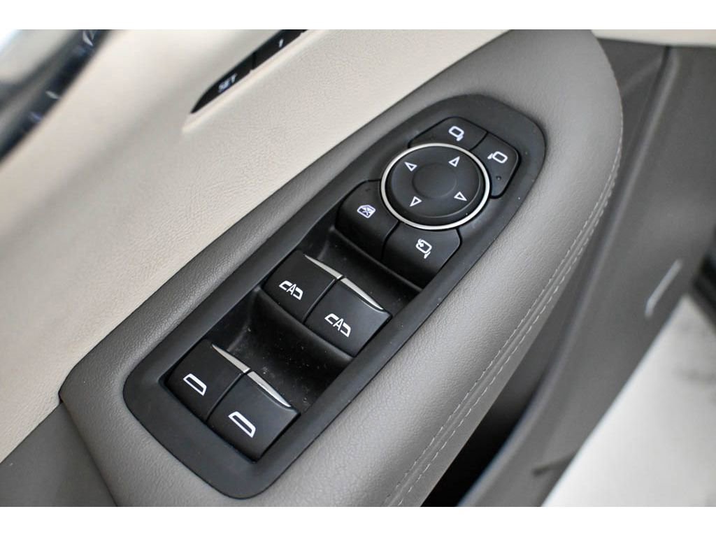 Used 2022 Cadillac XT6 Premium Luxury w/ Technology Package image 35