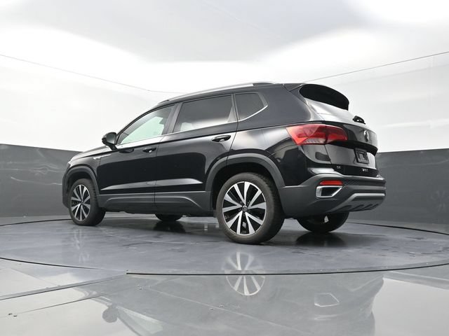 Used 2024 Volkswagen Taos SE FWD image 34