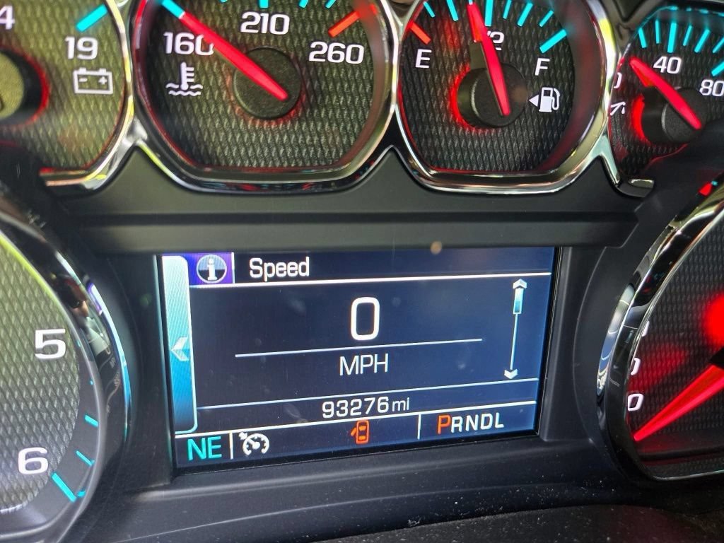 Used 2018 Chevrolet Tahoe LT w/ Z71 Midnight Edition AWD/4WD image 3