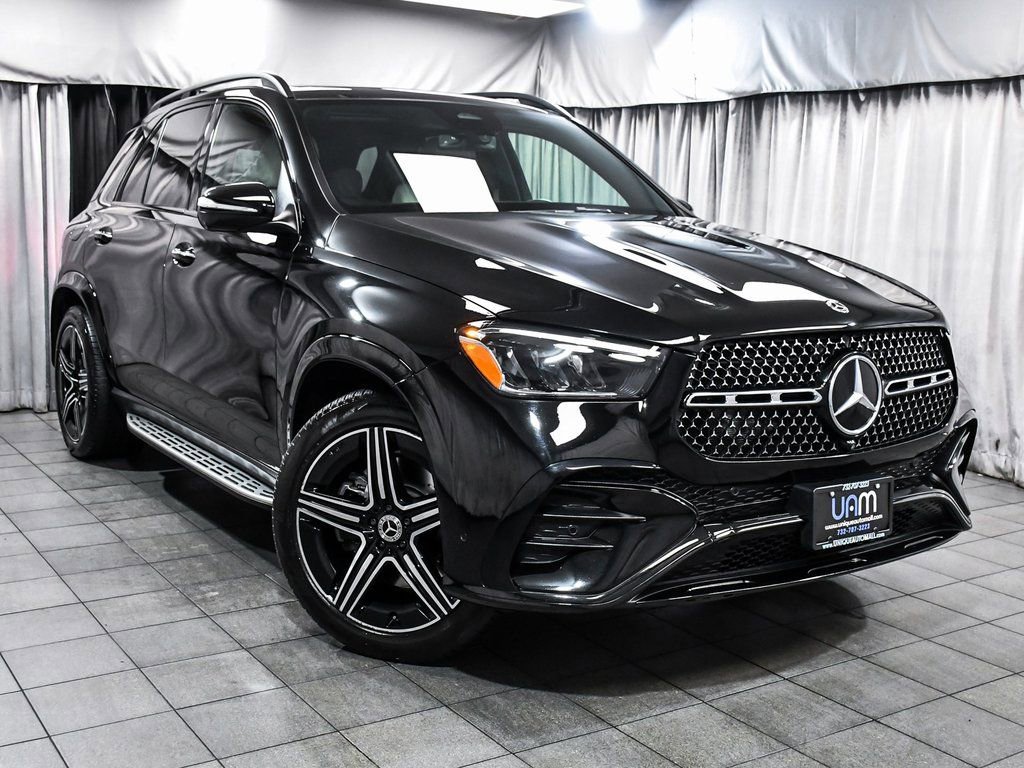 Used 2025 Mercedes-Benz GLE 450e GLE 450e w/ AMG Line Exterior image 3