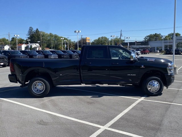 New 2026 RAM 3500 Laramie w/ Max Tow Package image 9