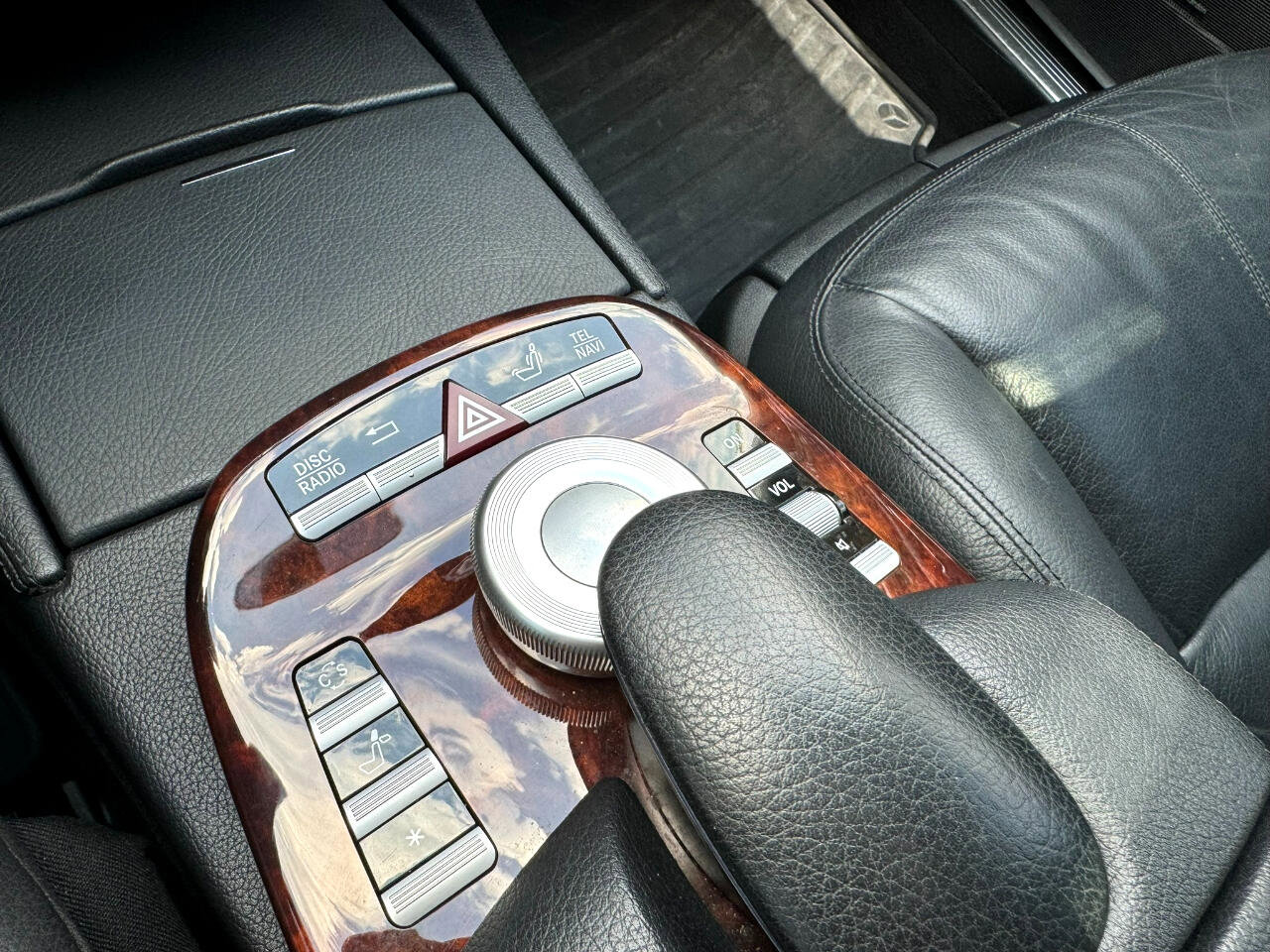 Used 2007 Mercedes-Benz S 550 4MATIC image 21