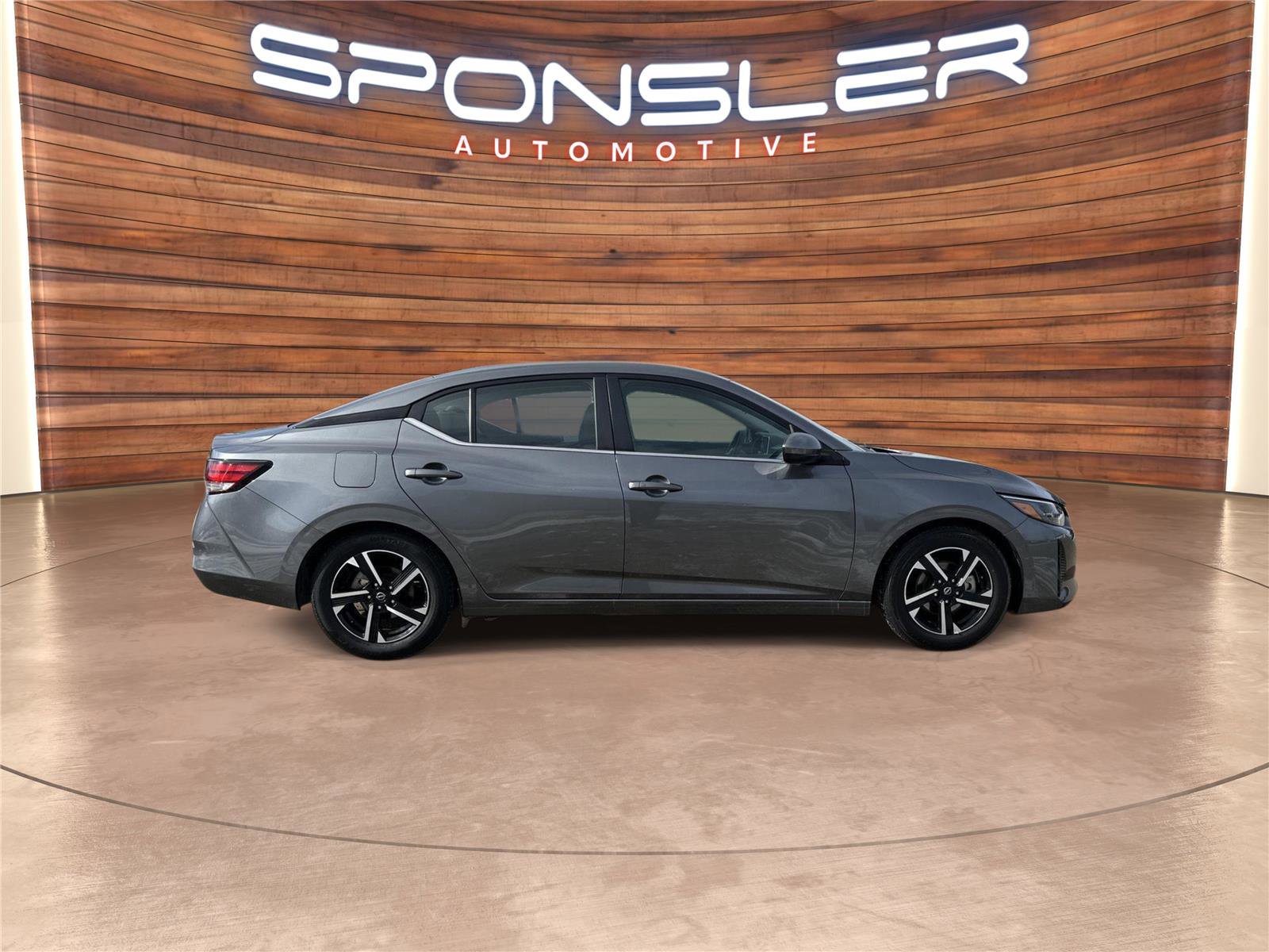 Used 2024 Nissan Sentra SV image 7