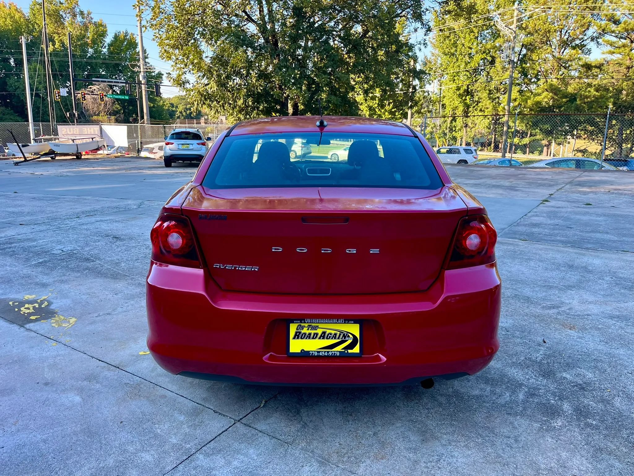 Used 2013 Dodge Avenger SE FWD image 5