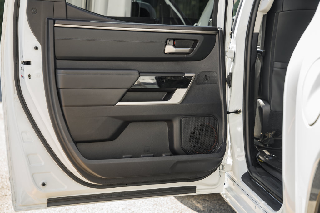 Used 2023 Toyota Tundra Limited AWD/4WD image 40