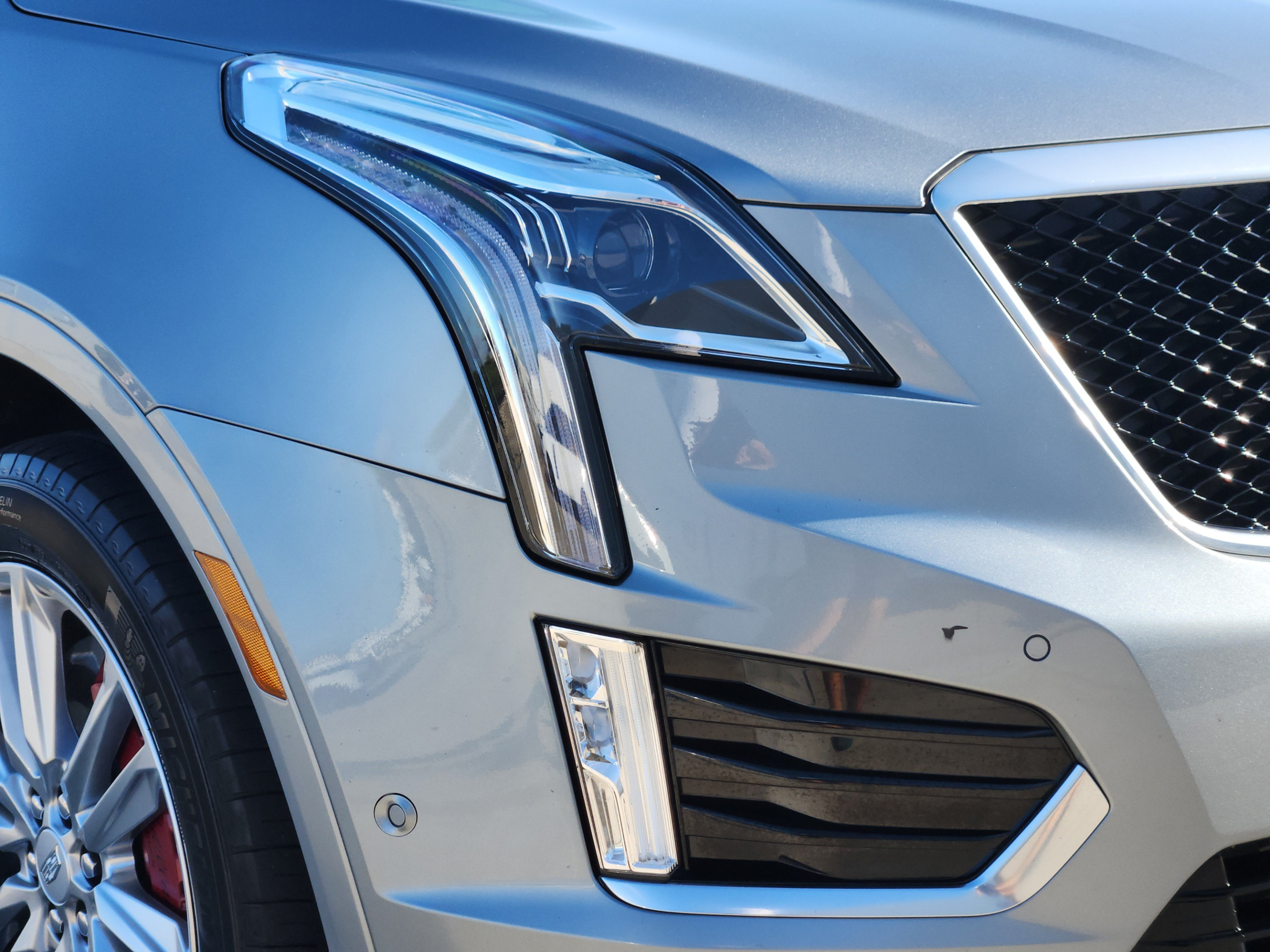 Used 2024 Cadillac XT5 Sportv w/ Technology Package AWD/4WD image 30