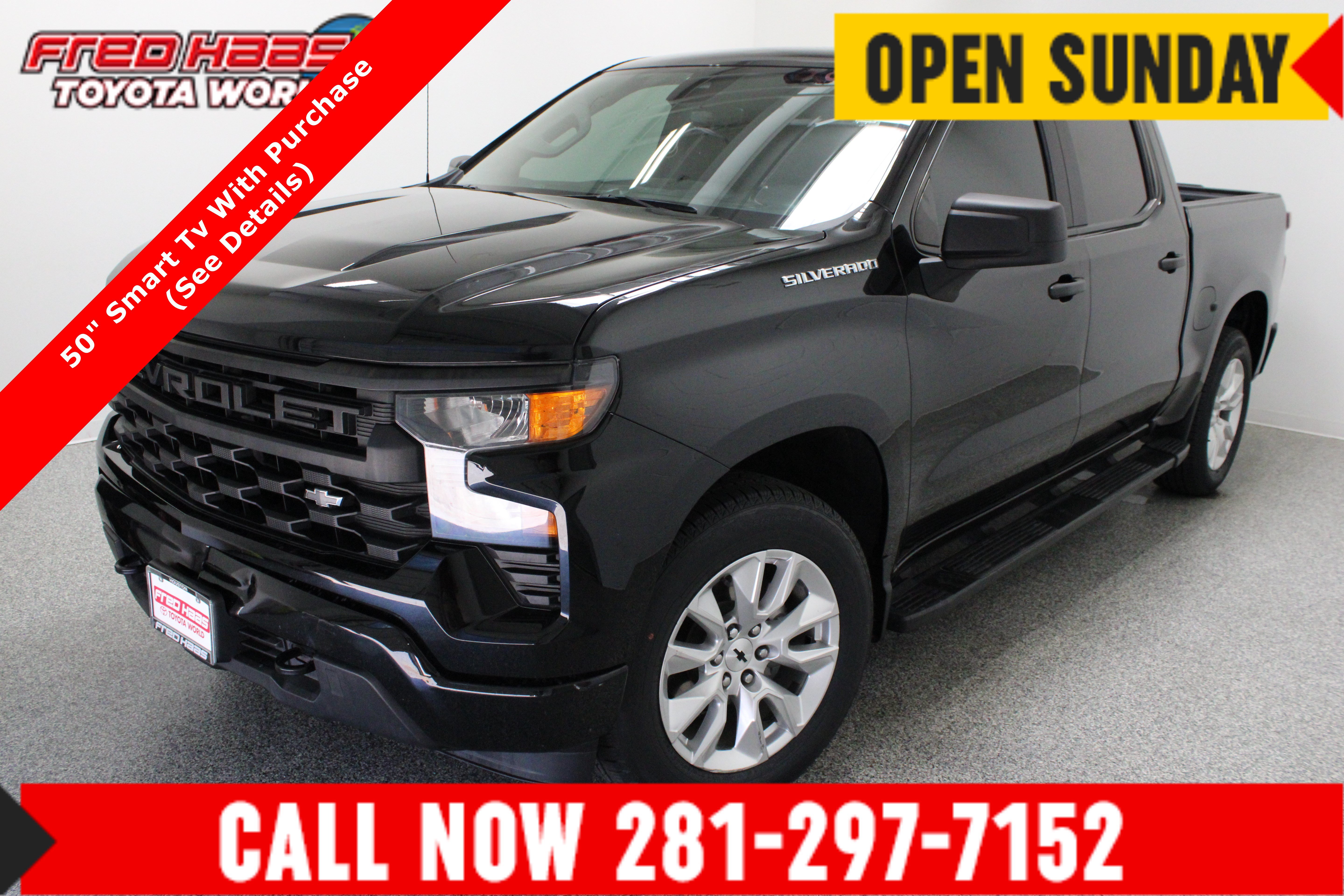 Used 2024 Chevrolet Silverado 1500 Custom RWD image 1