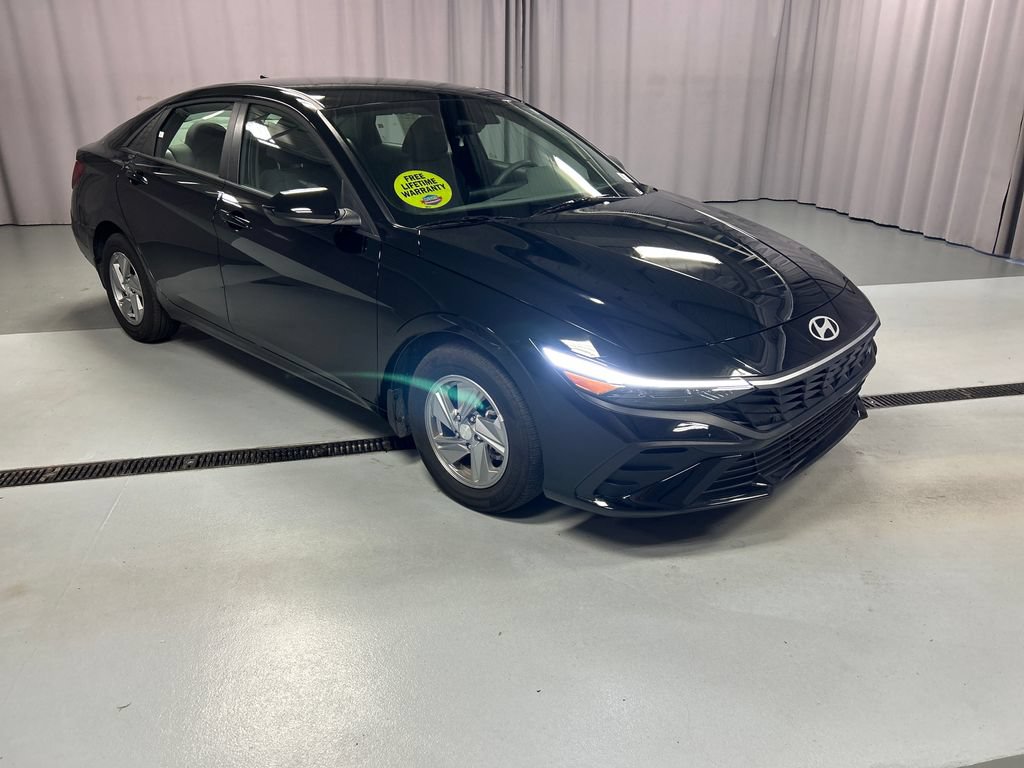 Used 2026 Hyundai Elantra SE