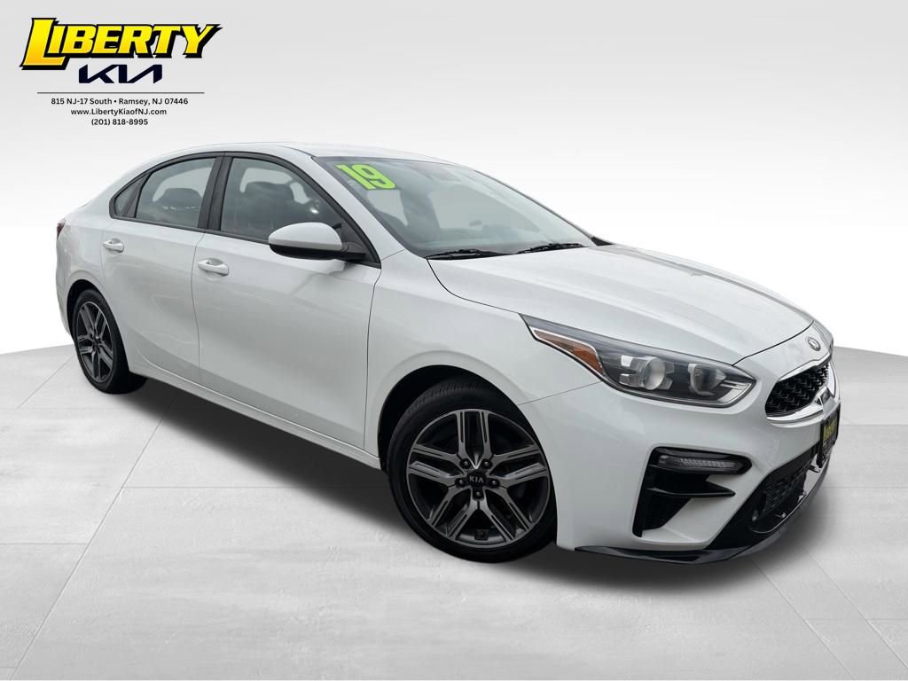 Used 2019 Kia Forte S FWD image 1