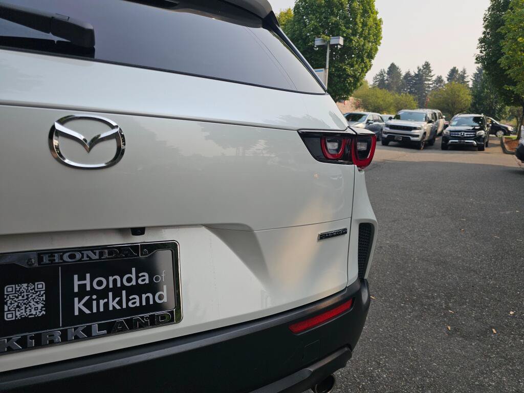 Used 2023 MAZDA CX-50 AWD 2.5 S w/ Cargo Package image 16