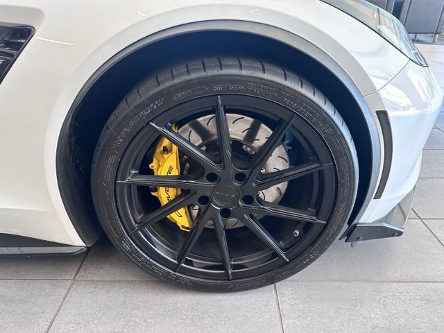Used 2016 Chevrolet Corvette Z06 w/ 2LZ Preferred Equipment Group RWD image 14