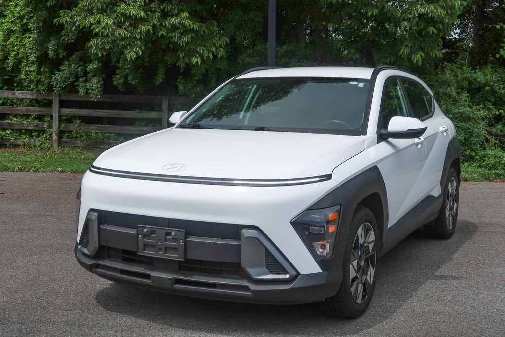 Used 2024 Hyundai Kona SEL FWD image 5