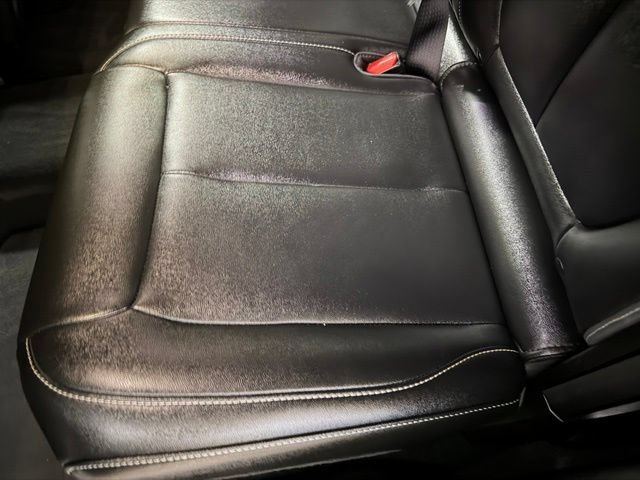 Used 2023 Jeep Grand Cherokee Limited w/ Black Appearance Package AWD/4WD image 19