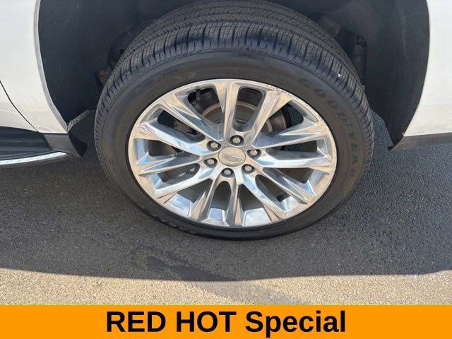 Used 2018 Cadillac Escalade ESV Luxury AWD/4WD image 45