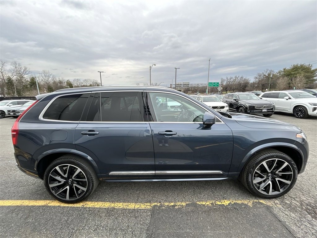 Used 2023 Volvo XC90 B6 Plus w/ Protection Package Premier image 9