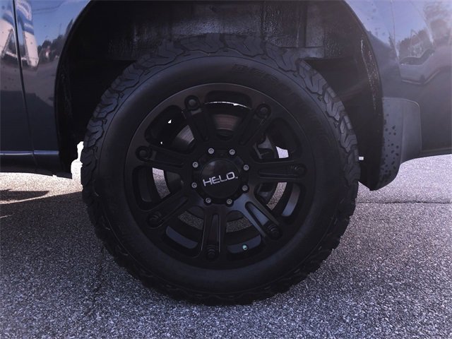 Used 2019 Nissan NV 3500 SL image 36