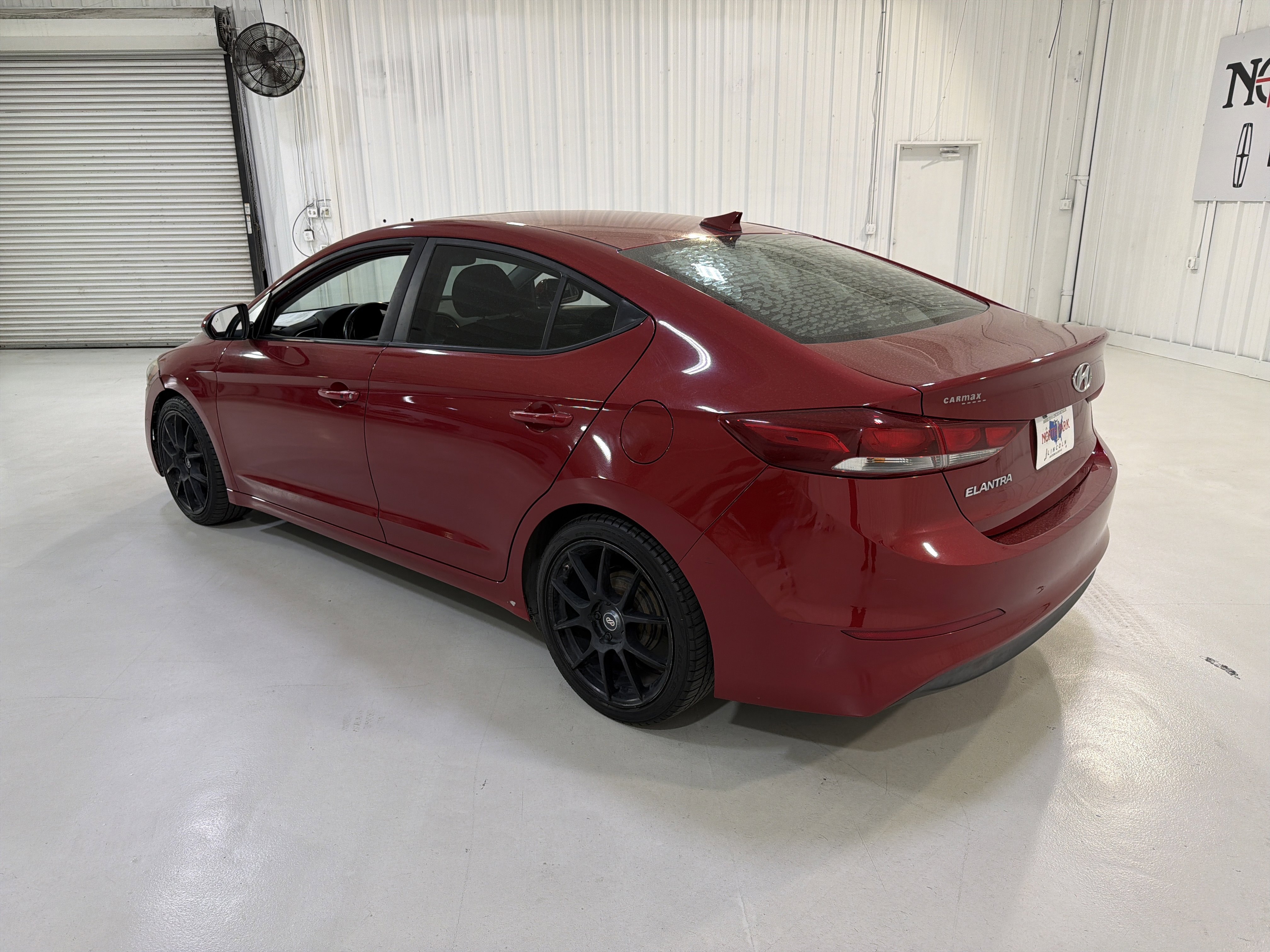 Used 2017 Hyundai Elantra Value Edition image 3