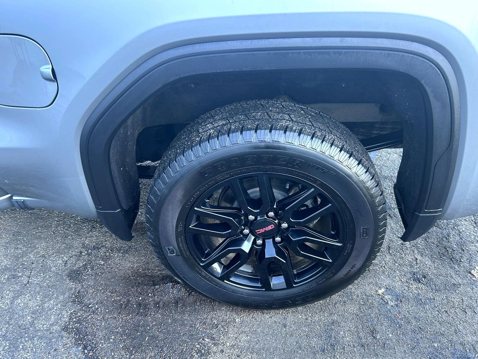 Used 2024 GMC Sierra 1500 Pro w/ Graphite Edition image 22