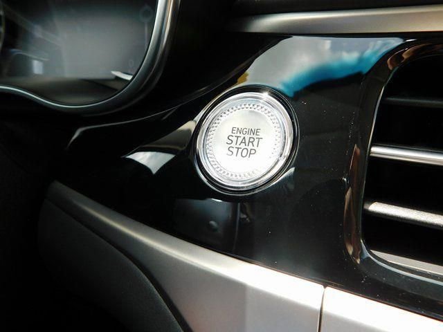 New 2026 Genesis G70 2.5T image 14