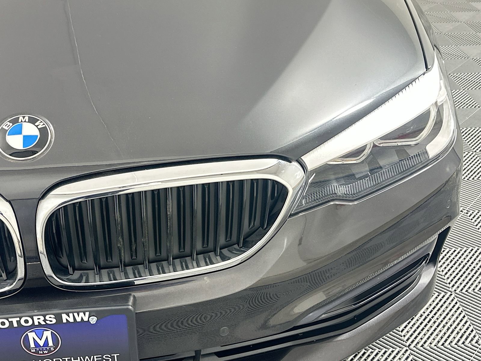 Used 2018 BMW 530i xDrive AWD/4WD image 4