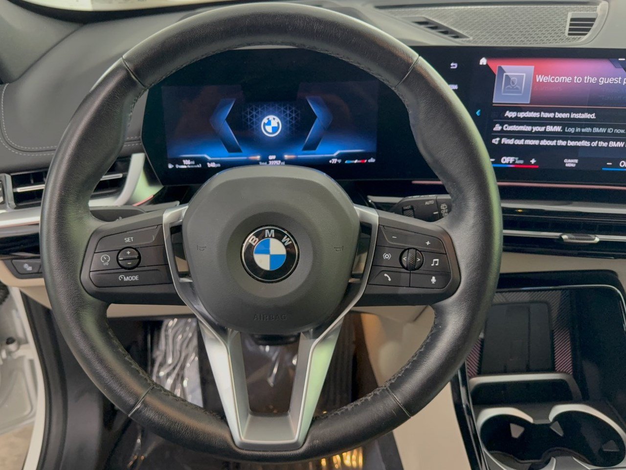 Used 2023 BMW X1 xDrive28i w/ Premium Package AWD/4WD image 10