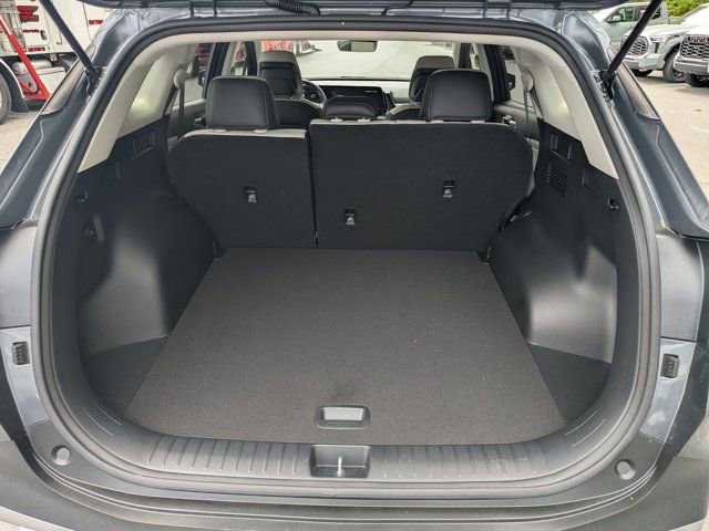 Used 2025 Kia Sportage EX image 16