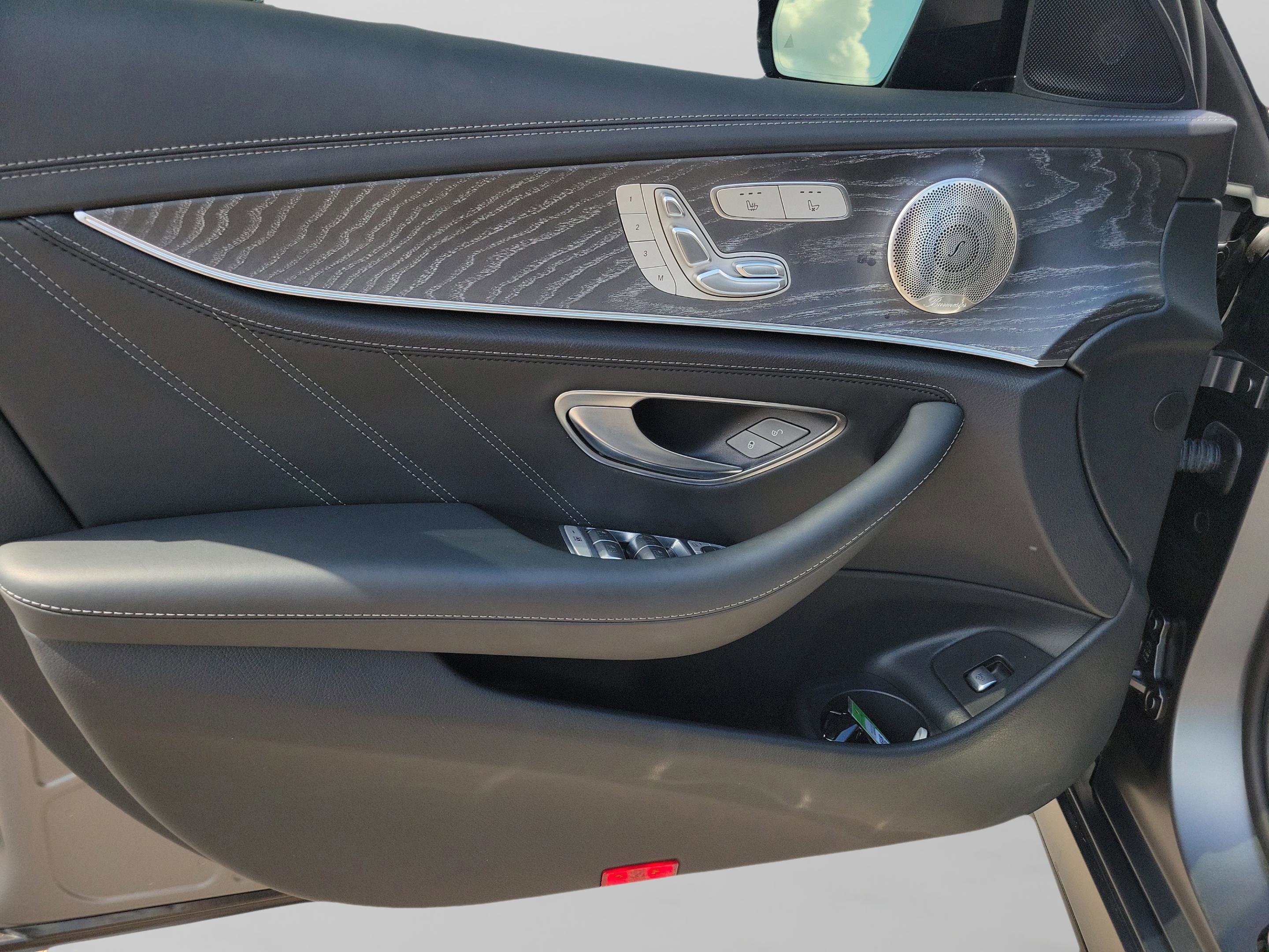 Used 2023 Mercedes-Benz E 63 AMG S image 28