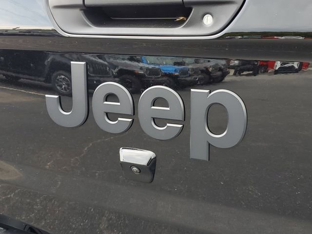 New 2025 Jeep Gladiator Sport image 7