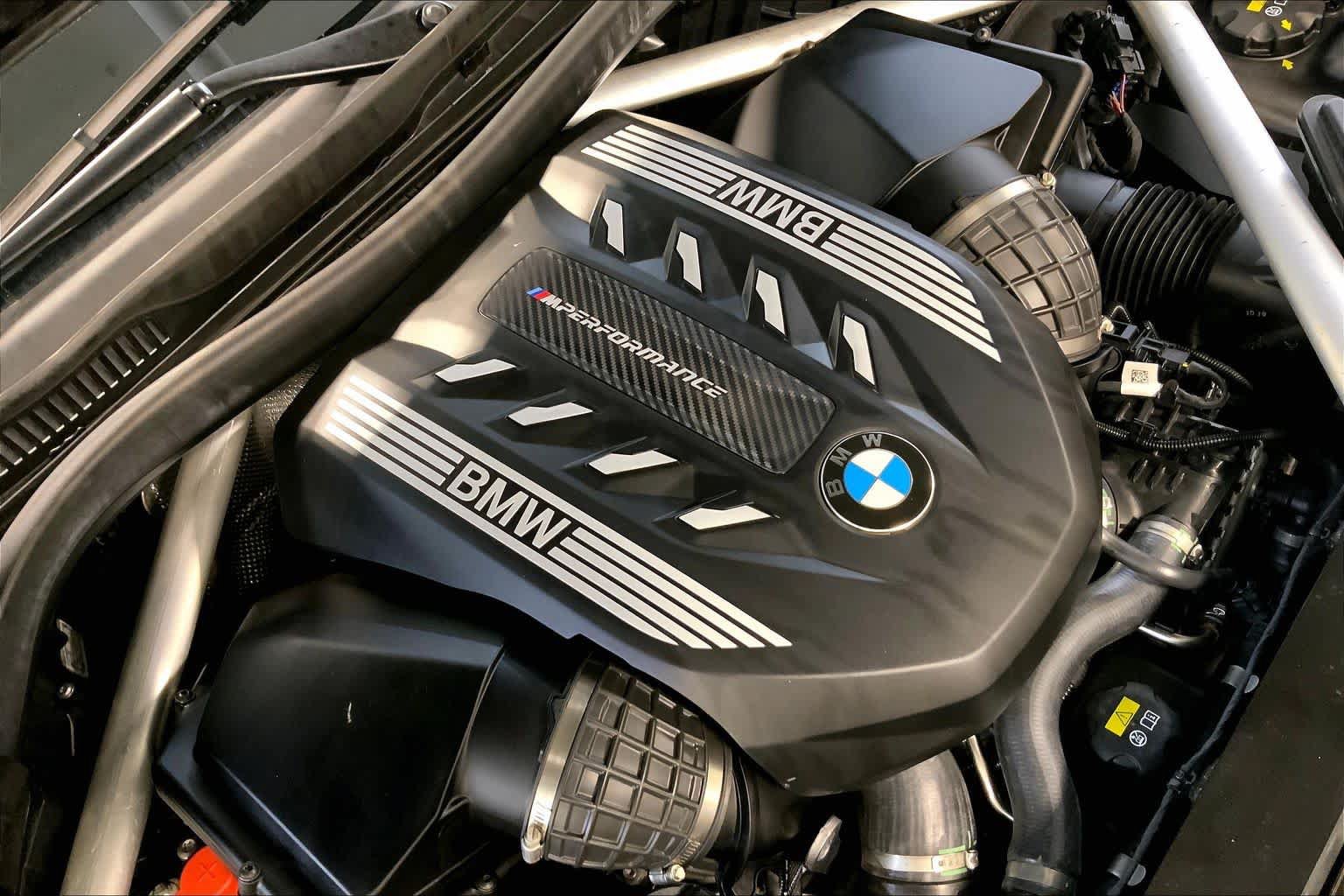 Used 2020 BMW X7 M50i w/ Executive Package AWD/4WD image 31