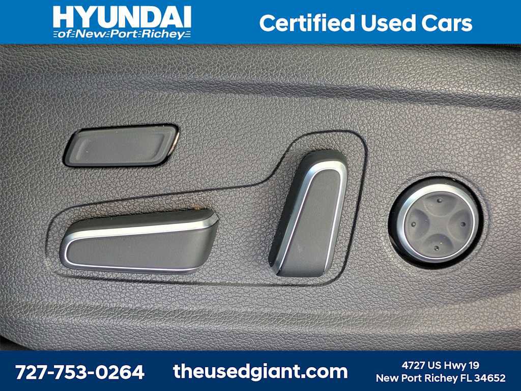 Used 2024 Hyundai Palisade Limited image 29