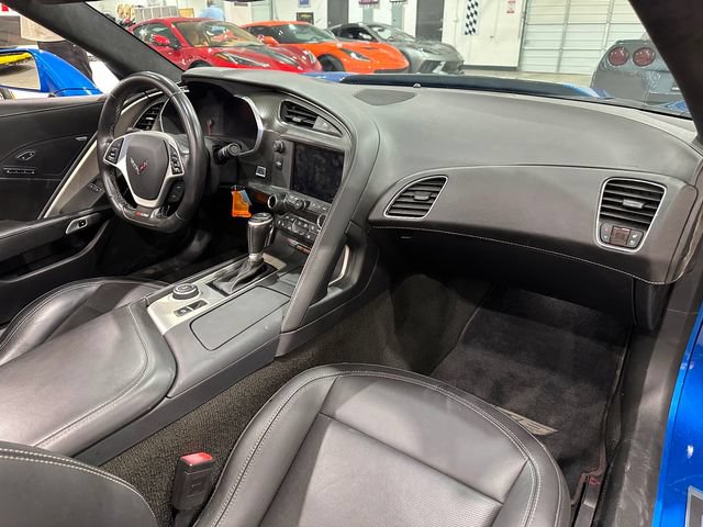 Used 2016 Chevrolet Corvette Z06 w/ 3LZ Preferred Equipment Group RWD image 9