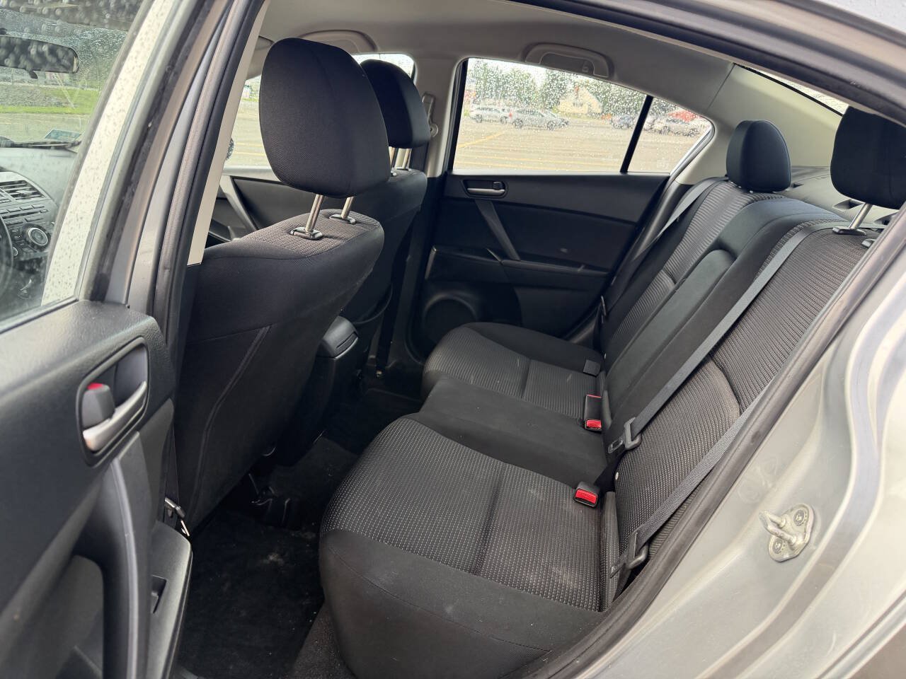 Used 2012 MAZDA MAZDA3 i Touring FWD image 11