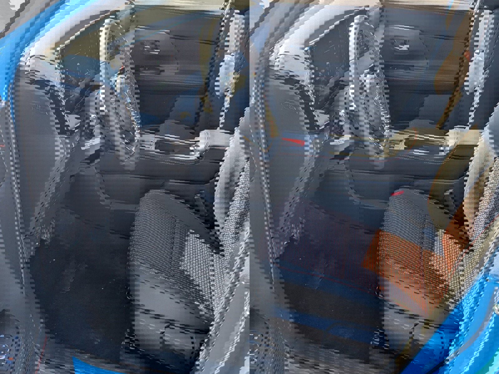 New 2026 Nissan Kicks SR w/ SR Premium Package image 6