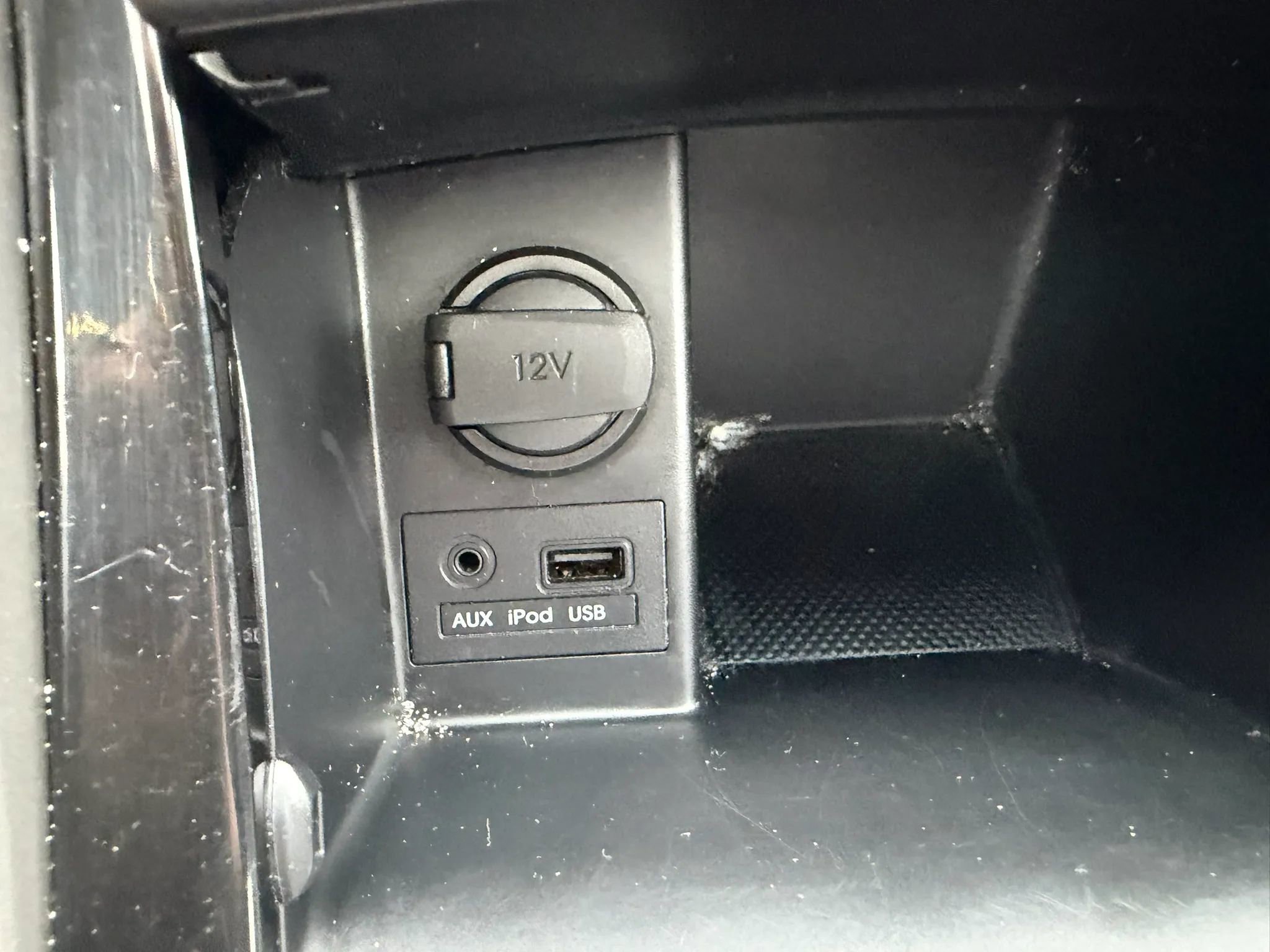 Used 2012 Hyundai Elantra Limited w/ Technology Pkg 5 FWD image 52