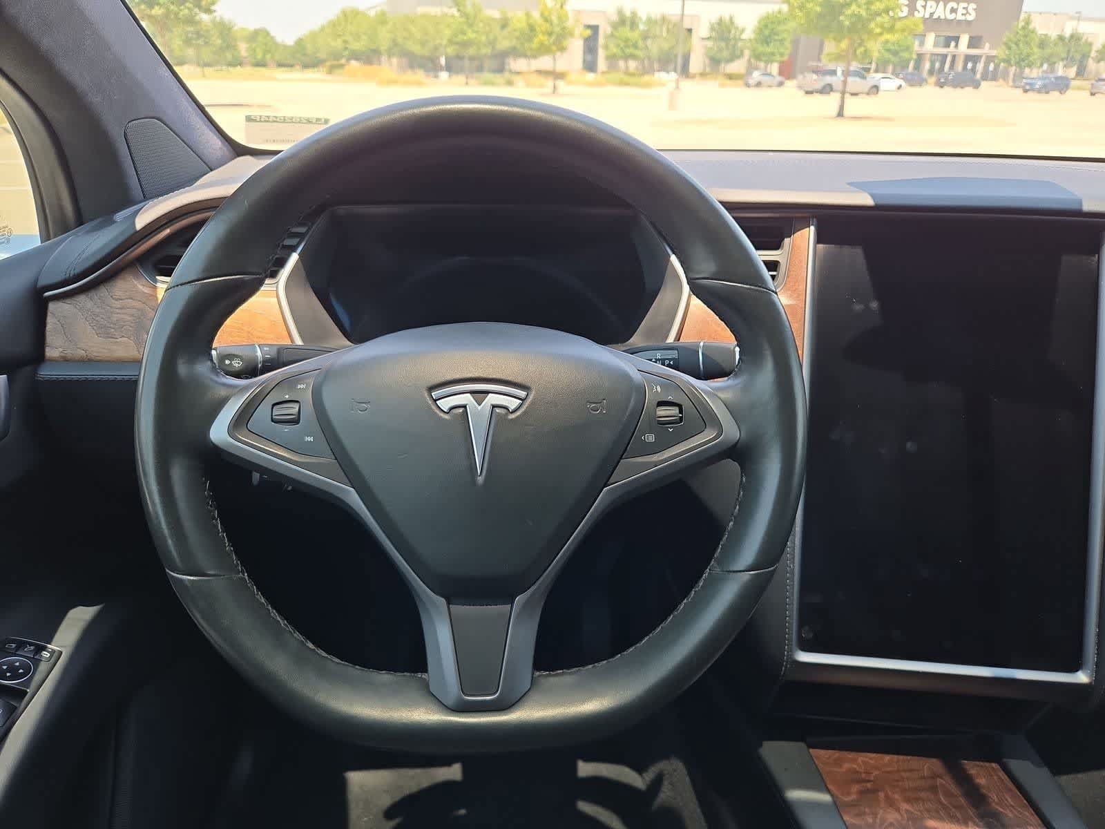 Used 2020 Tesla Model X Long Range AWD/4WD image 19